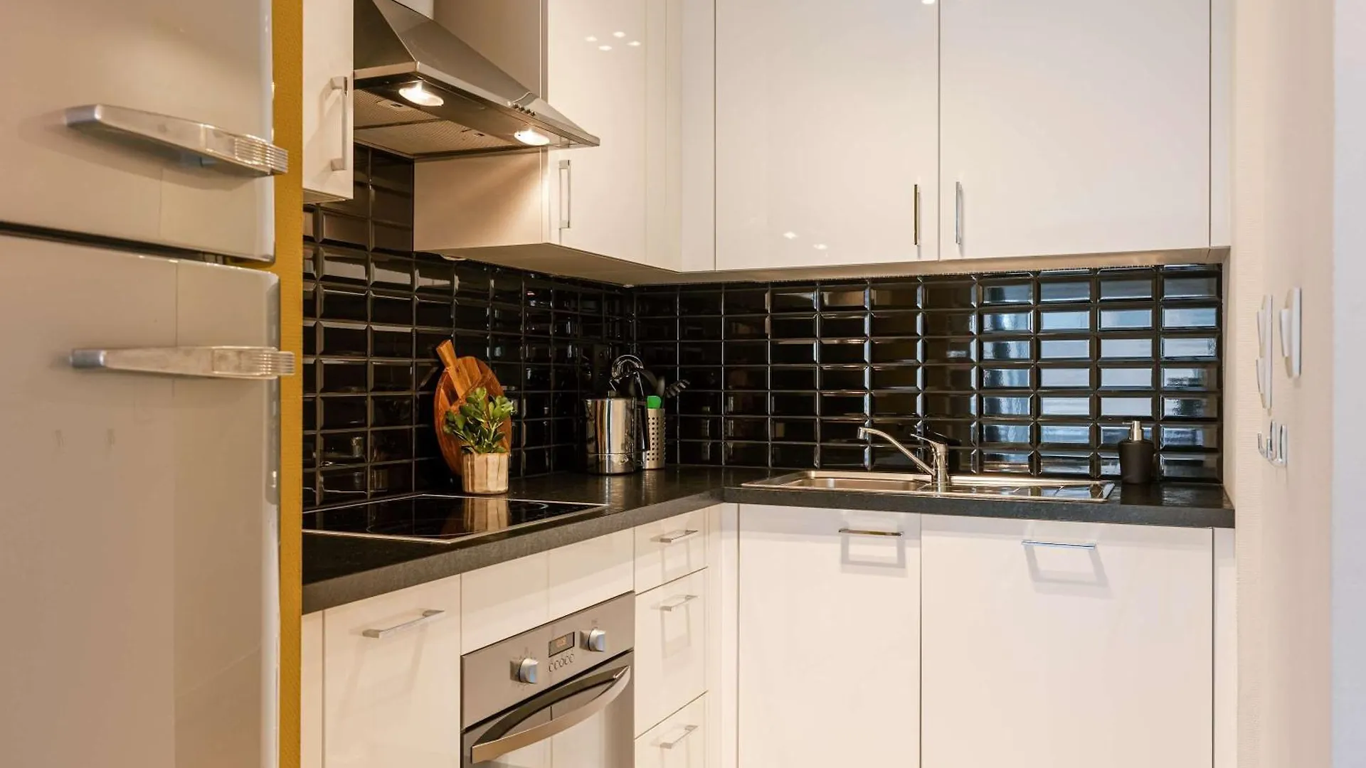 Huswell - Comfortable Apartment With Sea View Middelkerke 0*,